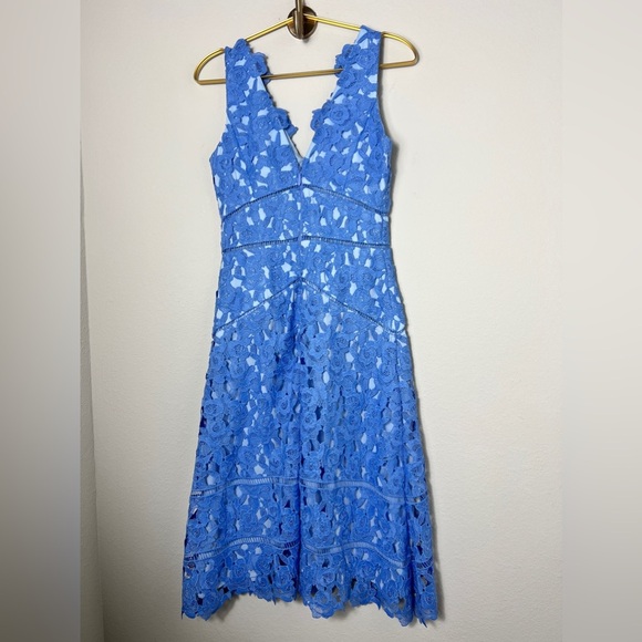 EUC Vineyard Vines 144th Kentucky Derby Lace Dress In Periwinkle, Size 00 - Picture 8 of 16
